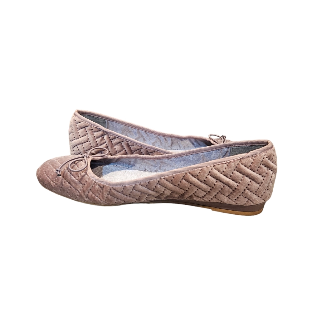CL By Laundry Quilted Lavender‎  Ballet Flats.❤️